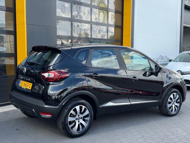 Renault CAPTUR TCe 90 Zen Navi Parkeersensoren Dealer Onderhouden