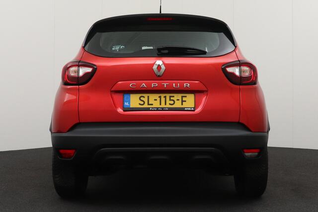 Renault CAPTUR 0.9 90 PK TCe Intens Navi Cruise Keyless Park.Sens 17' LMV