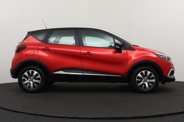 Renault CAPTUR 0.9 90 PK TCe Intens Navi Cruise Keyless Park.Sens 17' LMV