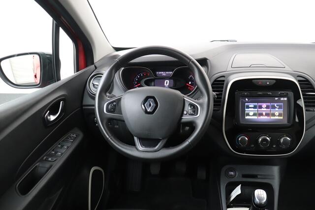 Renault CAPTUR 0.9 90 PK TCe Intens Navi Cruise Keyless Park.Sens 17' LMV