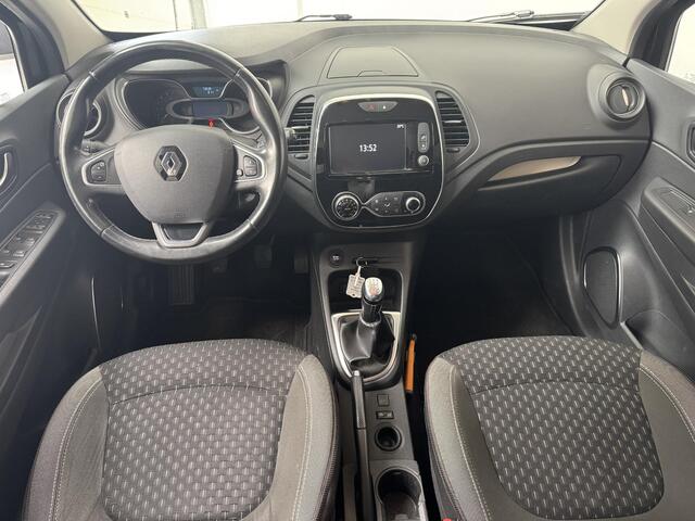 Renault CAPTUR 0.9 TCe Intens | Navigatie | Parkeersensoren achter | Trekhaak |