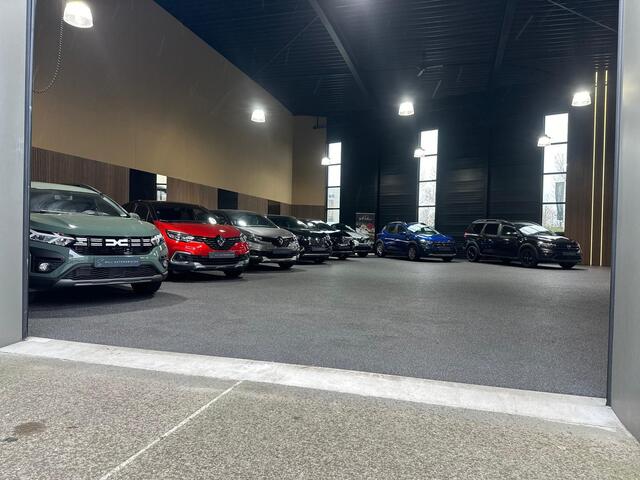 Renault CAPTUR 1.3 TCe 130 Initiale Paris Pano/Full Optie