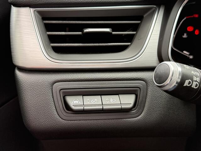 Renault CAPTUR 1.0 TCe 100 Intens | NAP | Climate Control | DAB | Key-less | Parkeersensoren | LED | Cruise Control | Lichtmetaal |