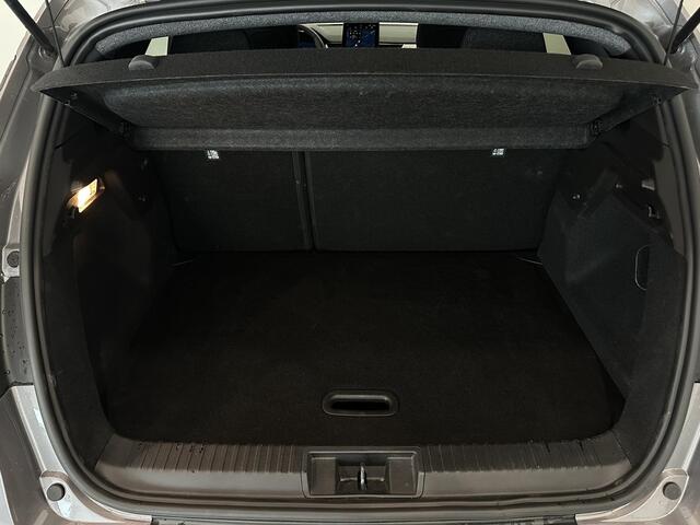 Renault CAPTUR 1.0 TCe 90 Techno | Navigatie 9,3" | Climate Control | Cruise Control | Lichtmetalen velgen 18" | Apple Carplay/Android Auto | Parkeersensoren voor, achter en achteruitrijcamera