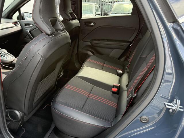 Renault CAPTUR 1.6 E-Tech plug-in hybrid 160 R.S. Line (Hoge instap) 360 Camera | Winter Pack | Navigatie | Dealer Onderhouden