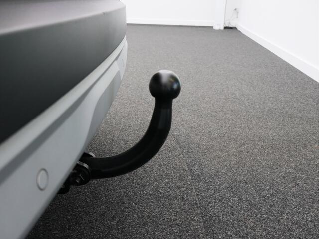 Renault CAPTUR 1.3 TCe 140 Intens/ automaat/ trekhaak/ zeer mooi!