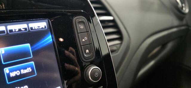 Renault CAPTUR 0.9 TCe Intens | Climate | Navigatie | Hoge instap | Unieke kleur! |