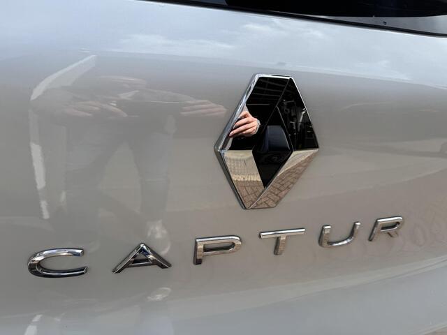 Renault CAPTUR 1.6 E-Tech Hybrid 145 Initiale Paris