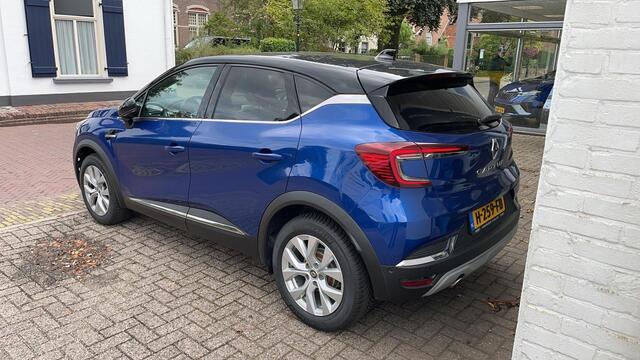 Renault CAPTUR TCe 100 Intens | Dealeronderhouden | Pack Easy Link Navigatie 9'3 inch scherm | All Seasonbanden | Eerste eigenaar |