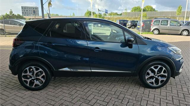 Renault CAPTUR 1.2 TCe Intens Automaat, Multimedia systeem(R-Link)* Airco(automatisch), Navigatie, Parkeersensoren, Camera, Stoelverwarming, Dimlicht automatisch, Regensensor, Cruise control, Keyless, Elektrische ramen en spiegels, LMV, Nette auto *BOVAG GARANTIE