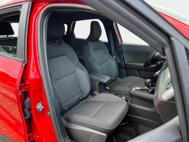 Renault CAPTUR 1.3 mild hybrid 160 evolution EDC AUTOMAAT / CAMERA / STOELVERWARMING