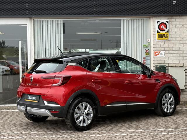 Renault CAPTUR 1.3 TCe 140 Intens | Trekhaak | Navigatie | Achteruitrijcamera | DAB | Stoelverwarming | Parkeersensoren | Climate Control |