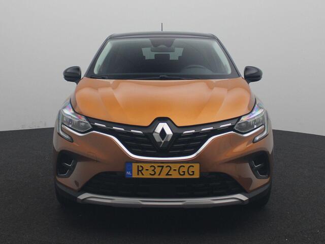 Renault CAPTUR E-Tech Hybrid 145 Intens | Pack Navigation met Apple CarPlay & Android Auto | Standaard veiligheidspakket | Parkeersensoren v + a met achteruitrijcamera | Elektrisch verwarmbare en handmatig inklapbare buitenspiegels | E-shifter met zwevende middenconsole