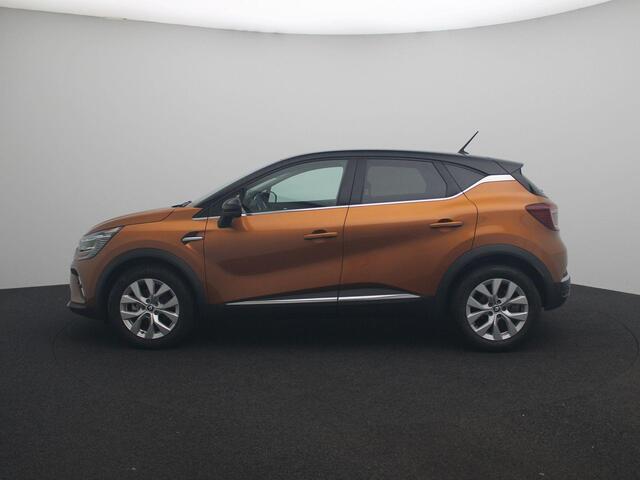 Renault CAPTUR E-Tech Hybrid 145 Intens | Pack Navigation met Apple CarPlay & Android Auto | Standaard veiligheidspakket | Parkeersensoren v + a met achteruitrijcamera | Elektrisch verwarmbare en handmatig inklapbare buitenspiegels | E-shifter met zwevende middenconsole