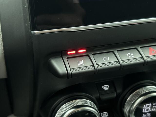 Renault CAPTUR 1.6 Plug-in Hybrid Intens Edition One Camera, Stoelverwarming, Bose