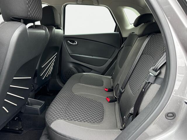 Renault CAPTUR 1.2 TCe Intens AUTOMAAT / CRUISE / PDC / CAMERA / STOEL VERW.