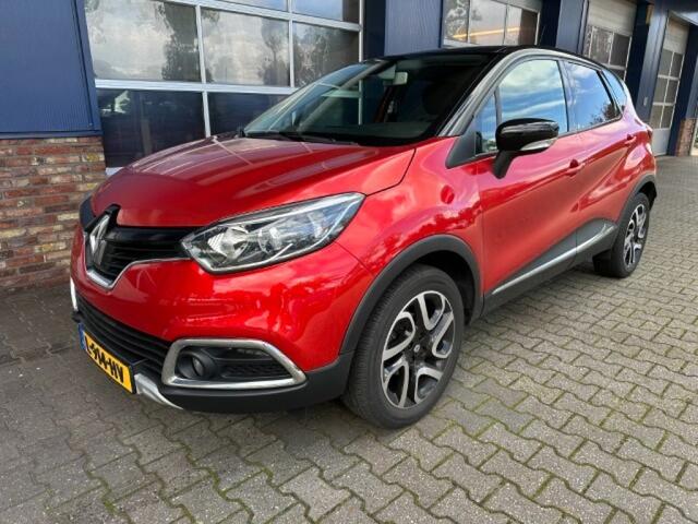 Renault CAPTUR 0.9 TCE XMOD TREKHAAK. CAMERA. NAVI. ALL.IN.