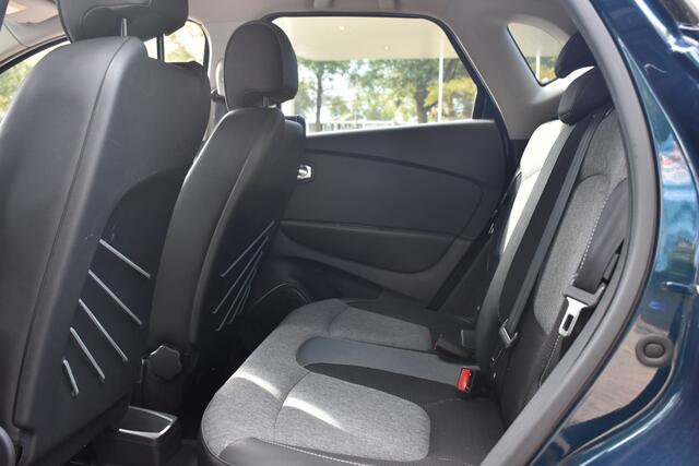 Renault CAPTUR 1.3 TCe Intens Trekhaak | Half-Leder | Camera | Navigatie | 12 mnd BOVAG garantie Whatsapp 06-53188999