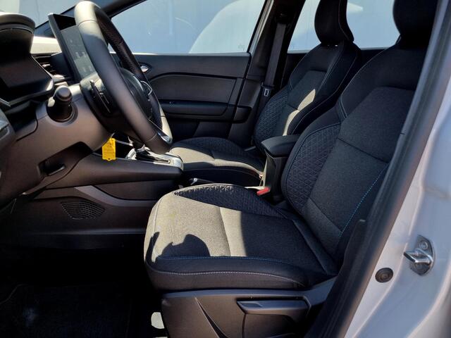 Renault CAPTUR 1.3 mild hybrid 160 Evolution Automaat / Navigatie via Android Auto/Apple Carplay / Camera / Cruise Control / Climate Control / Trekgewicht 1200 KG /