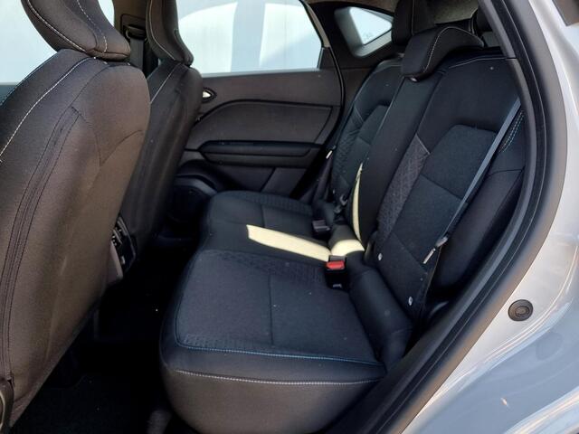 Renault CAPTUR 1.3 mild hybrid 160 Evolution Automaat / Navigatie via Android Auto/Apple Carplay / Camera / Cruise Control / Climate Control / Trekgewicht 1200 KG /