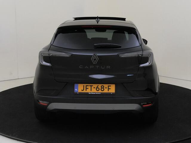 Renault CAPTUR 1.8 E-Tech Full Hybrid 160 PK Esprit Alpine | Panoramadak | Harman Kardon Audio | Welkomstverlichting | Stoel- en Stuurverwarming | 360 Camera | Google Navigatie | 19'' Lichtmetalen Velgen | Apple CarPlay & Android Auto