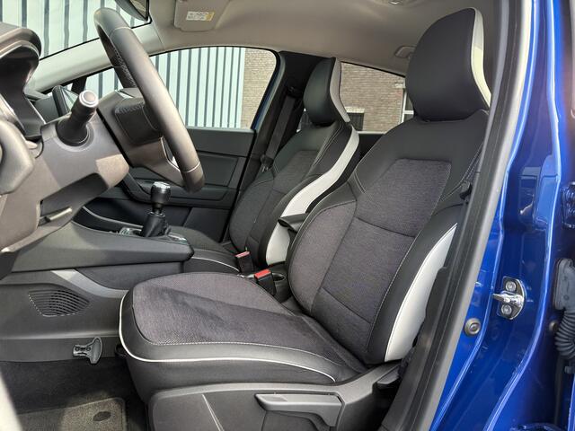 Renault CAPTUR 1.0 TCe 100 Intens | Navi | Apple Carplay/ Android Auto | Prijs Rijklaar!!