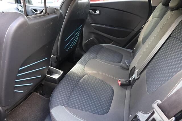 Renault CAPTUR 0.9 TCe Intens TREKHAAK CAMERA CLIMA NAVI CRUISE ELEC.INLAPBARE-SPIEGELS 2XPDC NAP 17''LMV