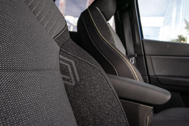 Renault CAPTUR 1.3 160 Techno - Apple cp/ Android auto