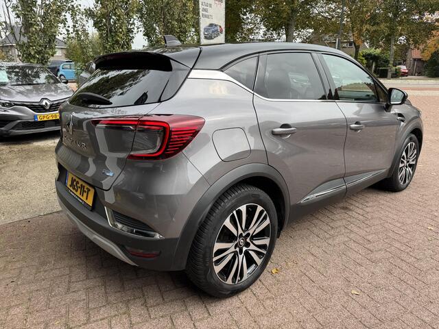 Renault CAPTUR 1.6 E-Tech plug-in hybrid 160 Initiale Paris