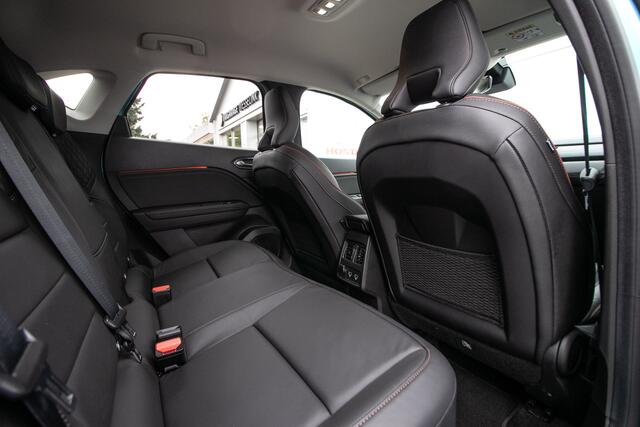 Renault CAPTUR 1.6 E-Tech Plug-in Hybrid 160 Initiale Paris Leer | Ad. Cruise | Stoelverw. | Elect. stoel | 360 cam