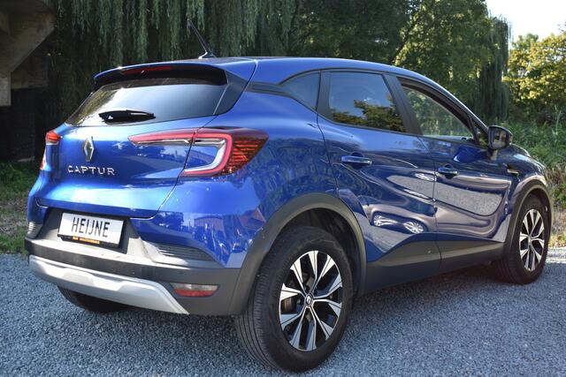 Renault CAPTUR 1.0 TCe LIMITED CRUISE/NAVI/KEYLESS