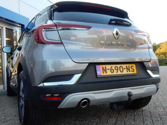 Renault CAPTUR 90PK TCe Intens | All season banden | Half leder | Nav | Trekhaak | Camera |