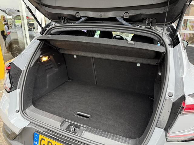 Renault CAPTUR 1.6 E-Tech full hybrid 145 esprit Alpine | NAP | Harman & Kardon | 360 graden camera | Cruise adaptief | Google Maps navigatie | DAB | Lichtmetaal 19''