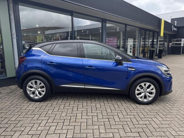 Renault CAPTUR 1.3 TCe 140 Intens AUTOMAAT / NAVIGATIE / CLIMATE CONTROLE / CRUISE CONTROLE.