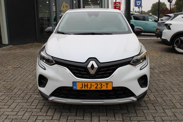 Renault CAPTUR E-Tech Hybrid 145 Evolution | Weinig kms | Easy Link Navigatie |