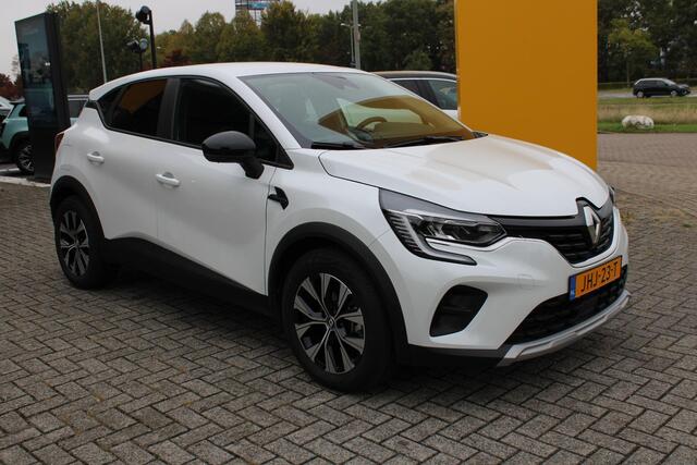 Renault CAPTUR E-Tech Hybrid 145 Evolution | Weinig kms | Easy Link Navigatie |
