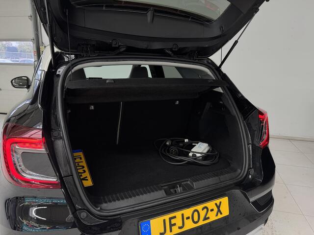 Renault CAPTUR 1.6 E-Tech plug-in hybrid 160 Initiale Paris | Navigatie | 360 Camera | Cruise control adaptief | Panoramadak | Stoel + stuurverwarming |