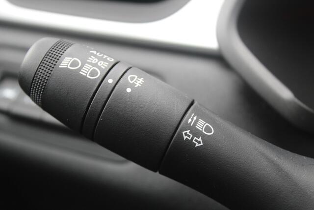 Renault CAPTUR 1.0 TCe 90 Evolution Virtual cockpit l Key-less l LED l PDC l Camera l AppleCarPlay/AndroidAuto VDL auto