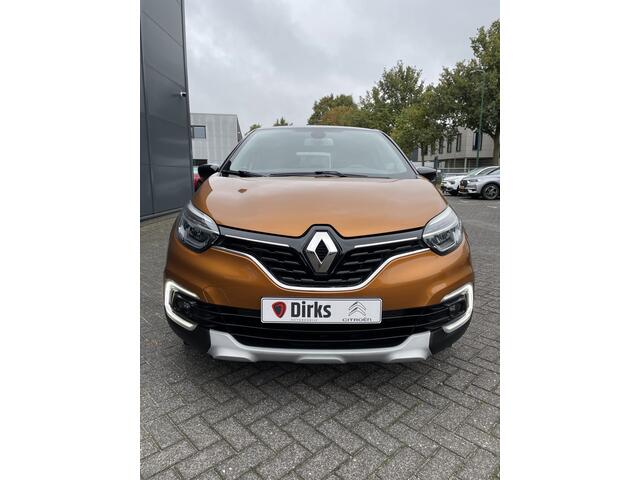 Renault CAPTUR 130pk Intens (Trekhaak - Camera - Parkeersensoren V+A - LED - Keyless Entry - Stoelverwarming - Automatische Airco - Navigatie)