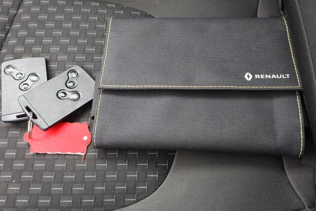 Renault CAPTUR 0.9 TCe Intens | Trekhaak | Cruise | Lichtmetaal