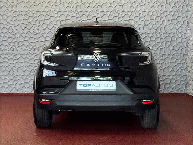 Renault CAPTUR 1.3 MILD HYBRID 160 TECHNO CAMERA 18''LMV STOEL/STUUR .VERW PURE VISION LED 10'' R-LINK NAVI 04/2025 EDC-automaat (Efficiënt Dual Clutch) 7 Versnellingen 1200KG Trekgewicht