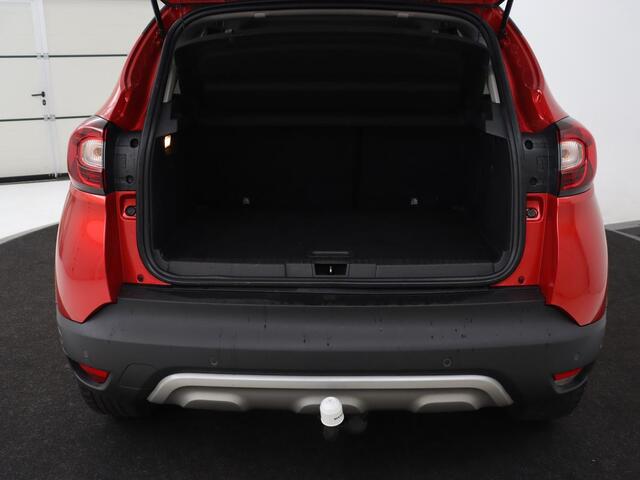 Renault CAPTUR 1.2 TCe Intens | Automaat | Cruise Control | Trekhaak | Camera | Navigatie | Climate Control | PDC