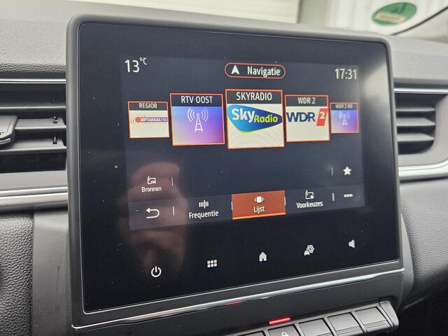 Renault CAPTUR 1.0 TCe 90 Intens / 1e Eigenaar / Dealer Onderhouden / Achteruitrijcamera / All Season Banden / Parkeersensoren/ Climate Control / Apple Carplay & Android Auto /