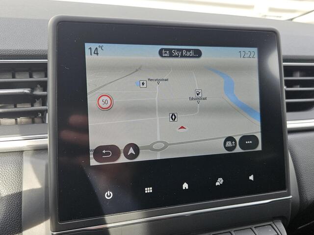 Renault CAPTUR 1.6 E-Tech plug-in hybrid 160 Intens Automaat / Navigatie / Apple Carplay & Android Auto / Parkeersensor Achter / Climate Controle /