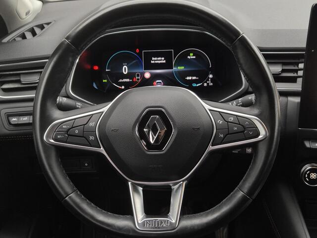 Renault CAPTUR 1.6 E-Tech Plug-in Hybrid 160 Initiale Paris / Automaat / Apple Carplay Android Auto / Stoelverwarming / Bose Audio Systeem / Achteruitrijcamera / Keyless Entry/Start / Cruise control / Climate control / Navigatie /