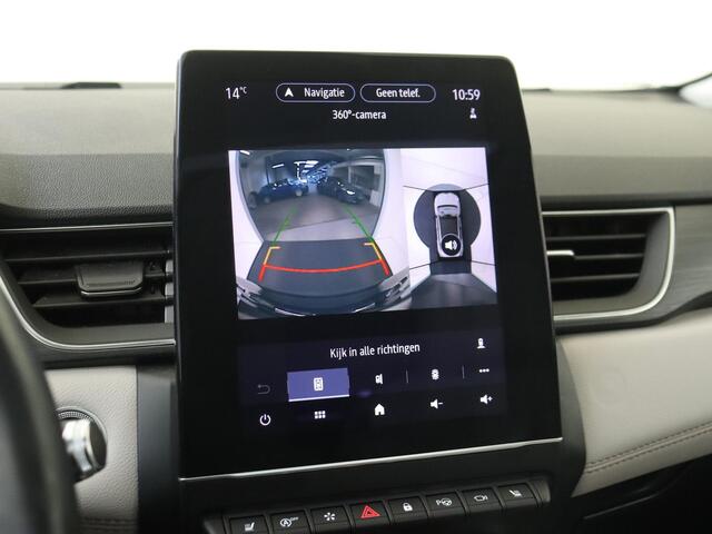 Renault CAPTUR 1.3 TCe 130 Initiale Paris | Navigatie | Panoramadak | Camera | Stoelverwarming