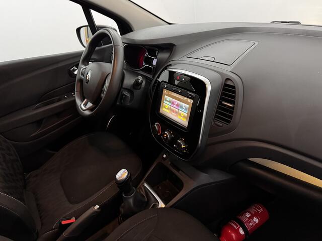Renault CAPTUR 0.9 TCe Intens Airco, Parkeersensoren, Navi, Keyless start, A start stop, Cruise control, Lichtmetalen velgen