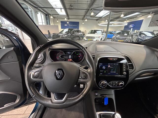 Renault CAPTUR 0.9 TCe 90 pk Bose | Trekhaak | Camera | LED | Navi | Clima | Cruise | 4 seiz. banden