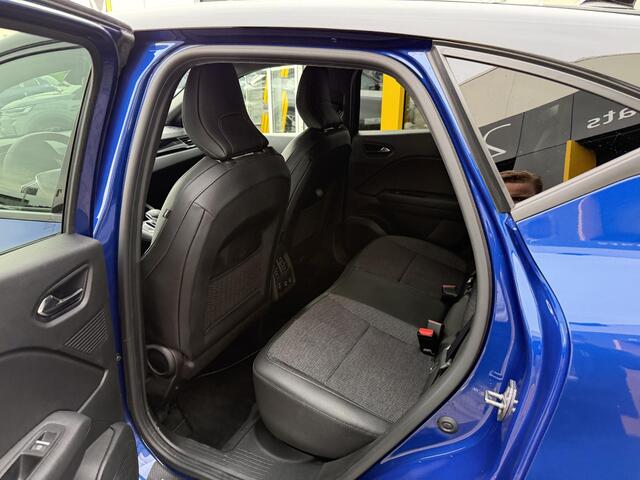 Renault CAPTUR 1.6 E-Tech hybrid 145 SL Rive Gauche | Trekhaak | NAP | Navi groot | Achteruitrijcamera | Lichtmetaal 18'' | LED | DAB | Climate Control |