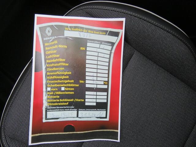 Renault CAPTUR 1.3 TCe 140 Intens AUTOMAAT,NAVI,KEYLESS,CAMERA,CLIMATE.1500KG TREKGEWICHT.11369 KM.